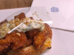 -巴黎贝甜(华堂新辰汇店)