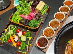 -蘸小院铁锅炖·蘸酱菜·东北菜(怀远门店)