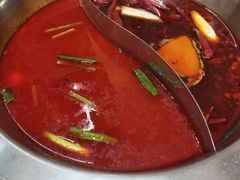 -黔哆哆地摊酸汤火锅(清湖店)