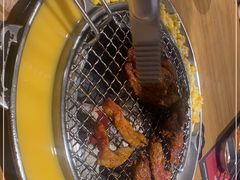 -青瓦炭韩潮烤肉(花园道店)