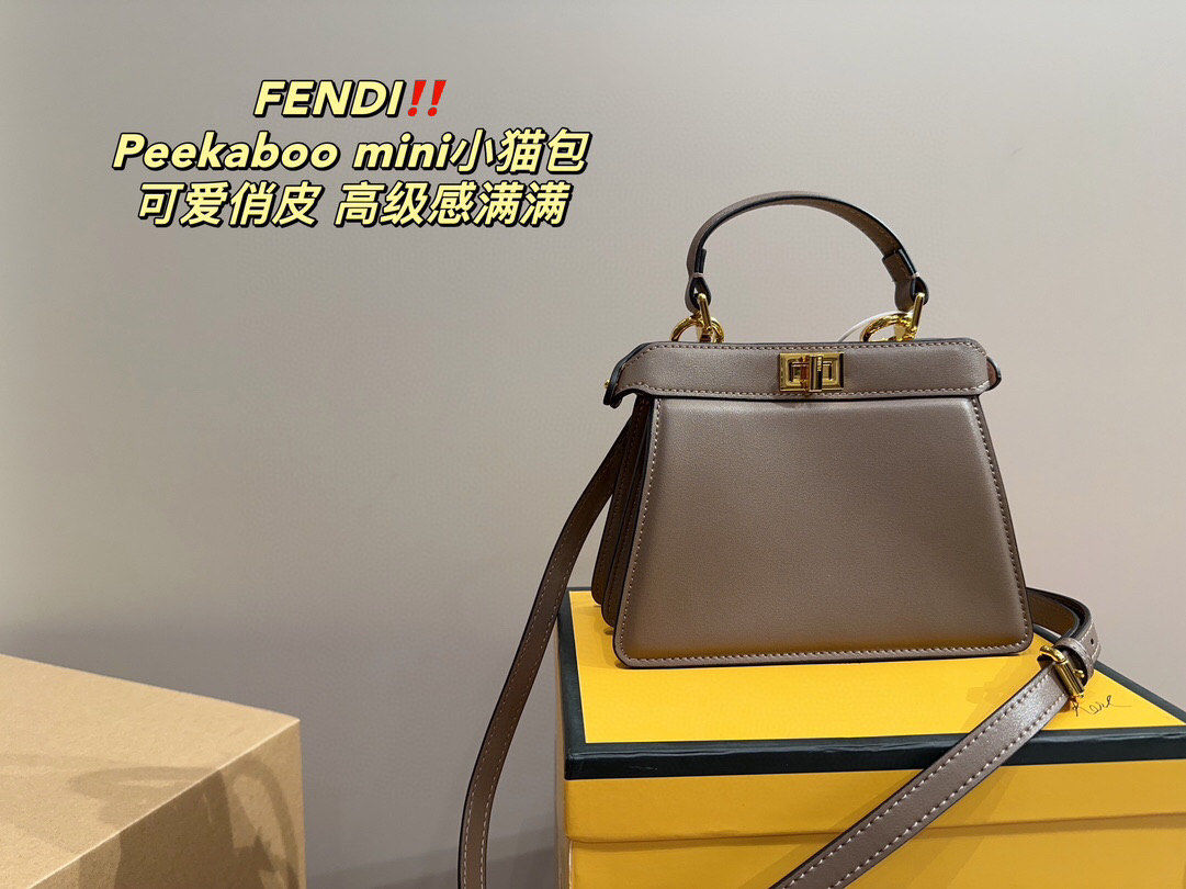 芬迪 peekaboomini小猫包