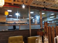 大堂-三个大叔东北烧烤·砂锅菜(西三旗店)