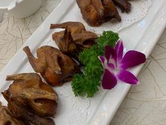 -轩记海鲜餐厅·四十五年老字号·经典粤菜(西区彩虹店)