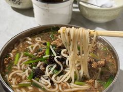 -正宗杨记普洱酸醋米线(总店)