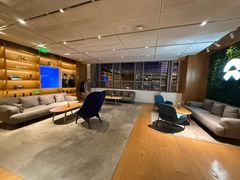 -蔚来中心(北京中关村店)