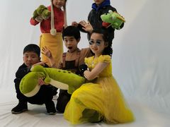 -猴有戏教育戏剧·音乐剧·主持口才·演讲朗诵辩论(环球港华师大校区)