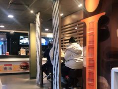 -麦当劳(新华路步步高店)