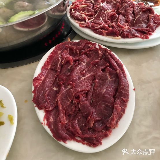 华记鲜活牛肉火锅