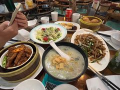 -粤色·老广州茶餐厅(河南商会大厦店)
