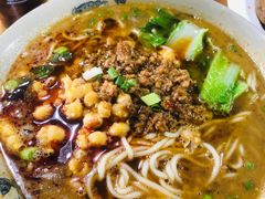 -丁丁猫重庆小面(徐州路店)