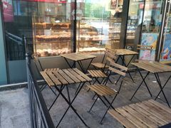 露天位-巴黎贝甜(杨浦宝地店)