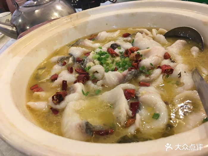 老谭记酸菜鱼酸菜鱼图片