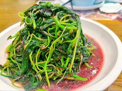 -黄泥岗·地道湖北菜(奥特莱斯店)