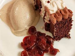 -Restaurant Paul Bocuse
