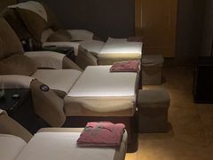 -金色印象·4K影院式足体养生(南坪桃源店)