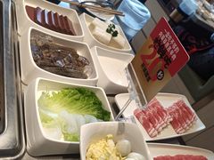 -海底捞火锅(旭辉MALL店)