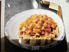-东口码头·烧鸽子·鱼头泡饼·地方菜(金鹰悦城店)