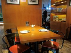 -JINNS锦时 steak&pizza(浸信会礼拜堂旧址店)