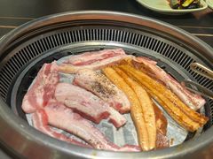 -梨花自助烤肉(西三旗万象汇黑金店)