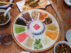 -怪噜范·老贵阳街头名小吃(鸿通城店)