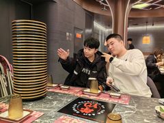 -牛YO寿喜烧·铁板烧和牛火锅自助(市府恒隆店)
