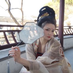 -一揽芳华汉服旗袍体验馆(拙政园店)