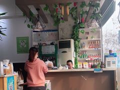 -芳芳餐厅(白沙路店)