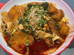 -马玉林天水麻辣烫·清真(莫尔街西门店)