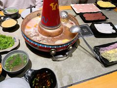 鲜美羊汤-贰重天冰煮羊自助火锅(东坝店)
