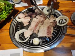 烤五花肉-草家酱蟹炭火烤肉店(珲春南路一店)