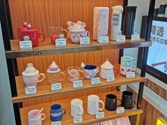 -全家便利店(虹桥路四店)