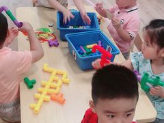 -黄浦乐烁龙鱼宝贝托育园(海潮路校区)