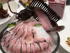 -红鼎豆捞·非遗鲍皇汤火锅(宝丰路店)