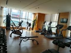 -西安绿地假日酒店