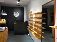-罗伯特眼镜·蔡司官方授权(罗湖国贸店)