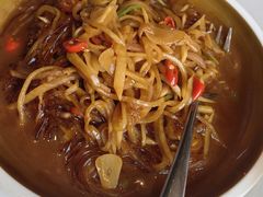 -贝勒爷·酥不腻烤鸭