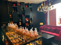 -Salon de The de Joel Robuchon(外滩18号店)