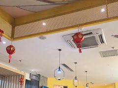-黄记煌三汁焖锅(金凤万达广场店)