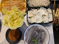 -钢管厂五区小郡肝串串香(南山店)