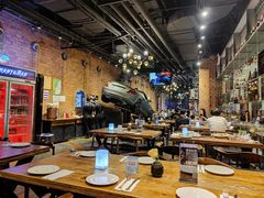 大堂-1886德国汽车餐厅(外滩十六铺码头店)
