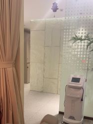 点击看大图 -碧莲盛·脱发养发中心