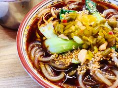 酸辣粉-超级大馍王肉夹馍