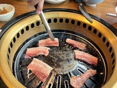 -炼火烤肉店