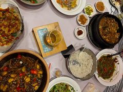 -客家大院·非遗赣南客家菜(郁孤台店)