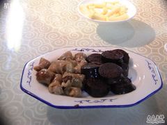 双色凉菜-赛汗塔拉风情园