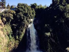 景点-叠水河瀑布