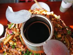 -炉小二铜锅牛蛙•川湘菜(三里屯店)