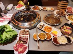 -黑金·寻焰自助百汇·烤肉·火锅(中街店)