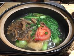 牛杂砂锅粉丝煲-牛的平方·牛骨鲜炖