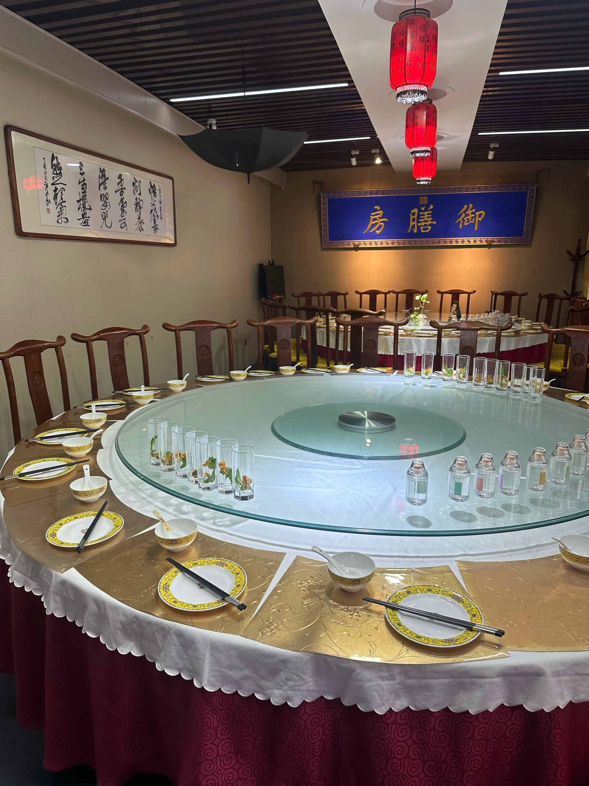 园五六回了,
从来还不知道还藏着这么个宝藏小地儿

宫廷风御膳